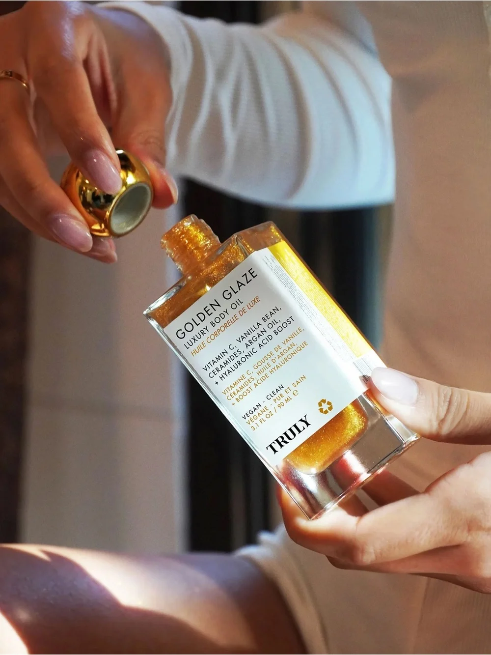 NEW Truly Golden Glaze Luxury Body Oil